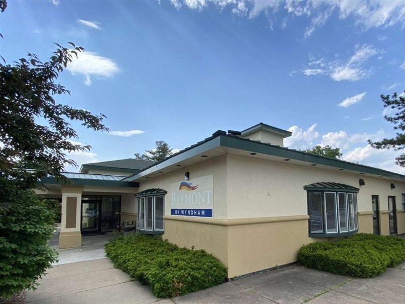 Hotel Baymont By Wyndham Latham Albany Airport Zewnętrze zdjęcie