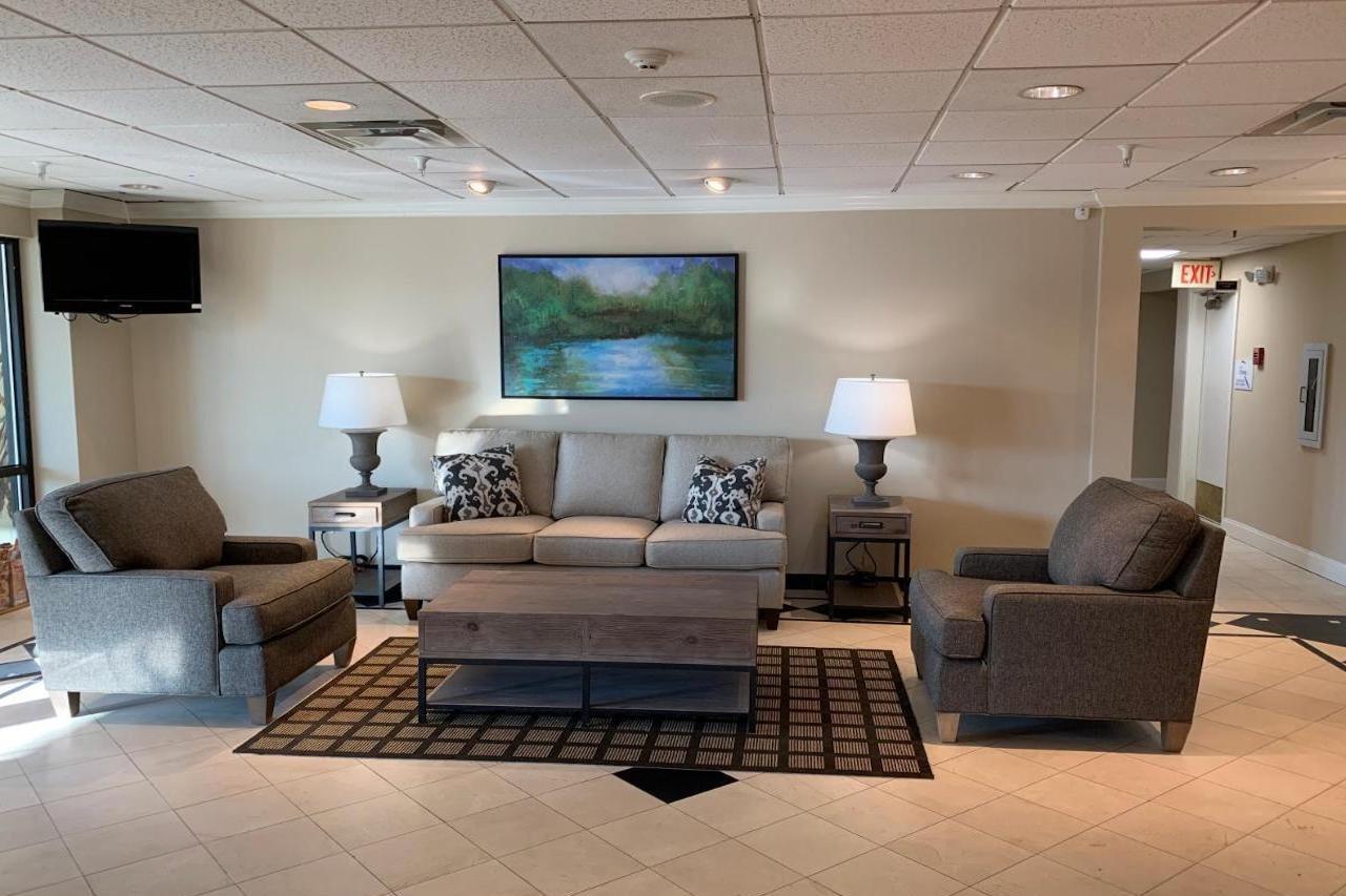 Hotel Baymont By Wyndham Latham Albany Airport Zewnętrze zdjęcie